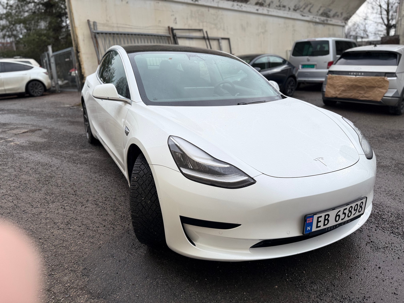 Tesla Model 3 Standard Range Plus, 283hp, 2020