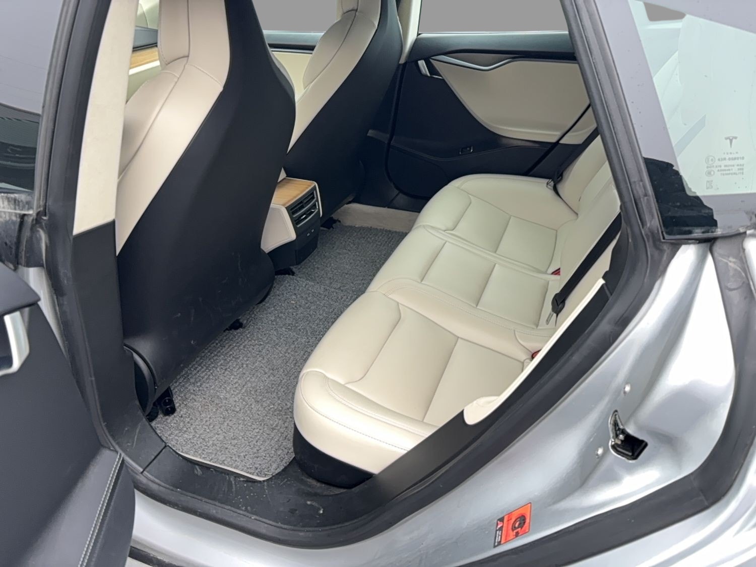 Tesla Model S 75D, 525ps, 2018