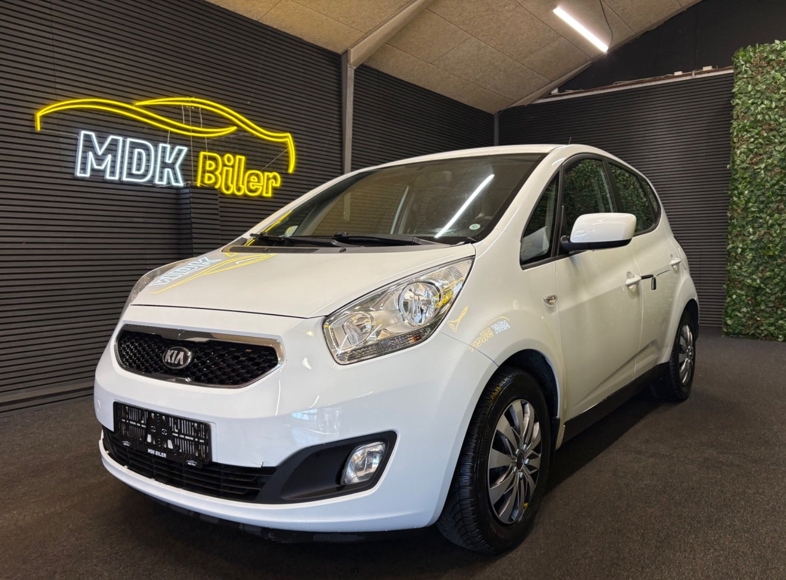 Kia Venga 1.6 CVVT Automatic, 4-trins, 125ps, 2014