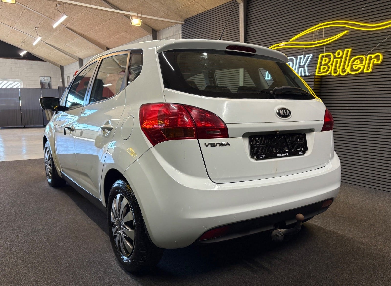 Kia Venga 1.6 CVVT Automatic, 4-trins, 125ps, 2014