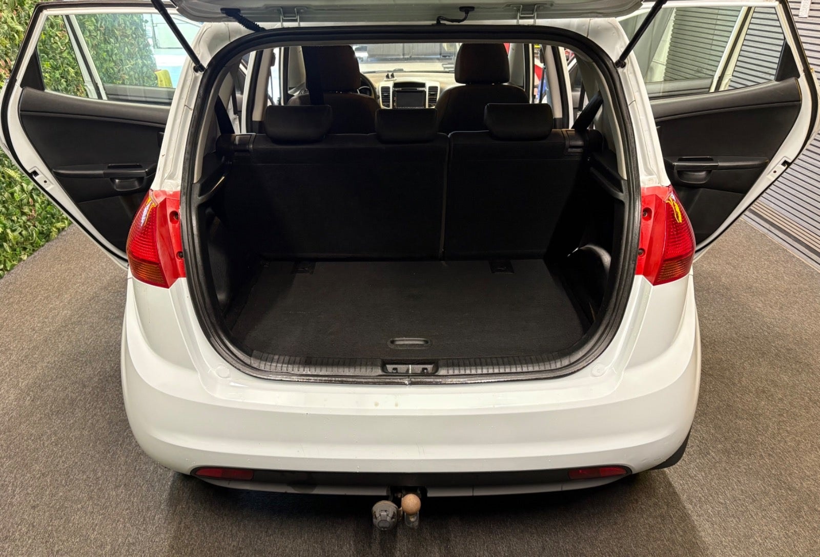 Kia Venga 1.6 CVVT Automatic, 4-trins, 125ps, 2014