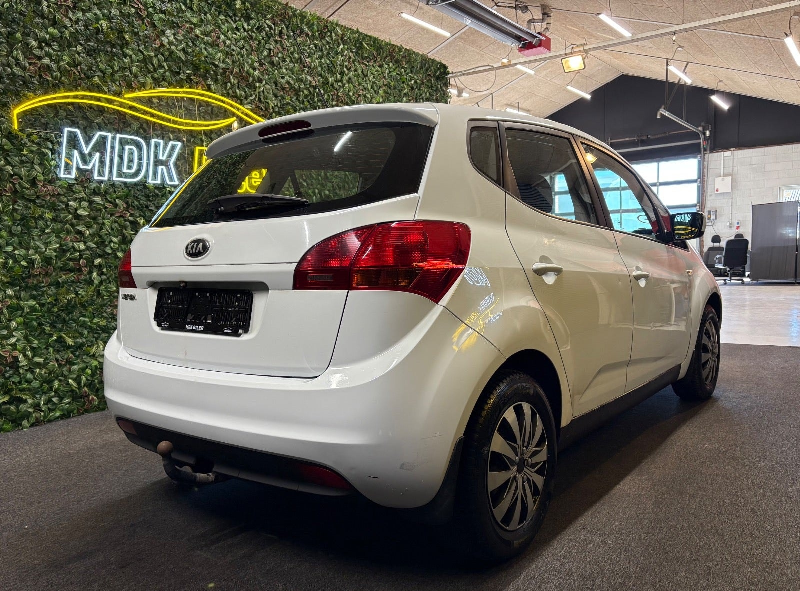 Kia Venga 1.6 CVVT Automatic, 4-trins, 125ps, 2014
