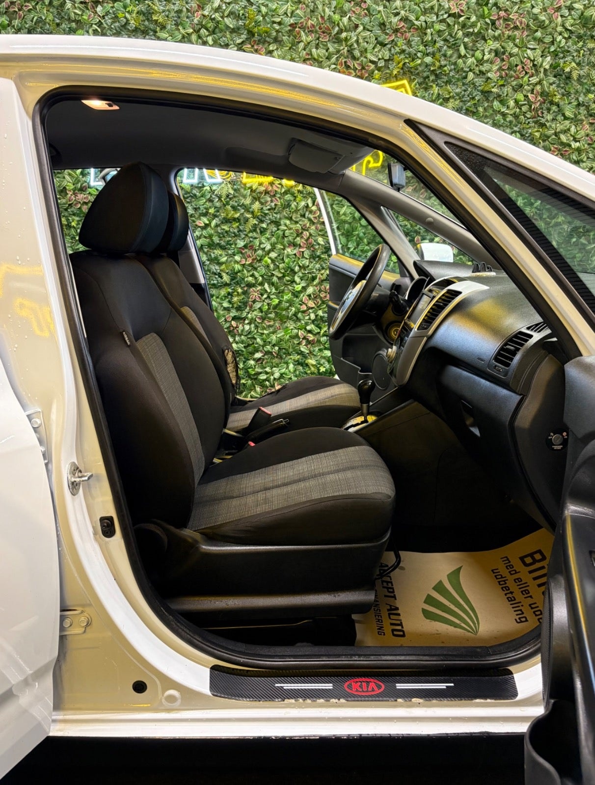 Kia Venga 1.6 CVVT Automatic, 4-trins, 125ps, 2014