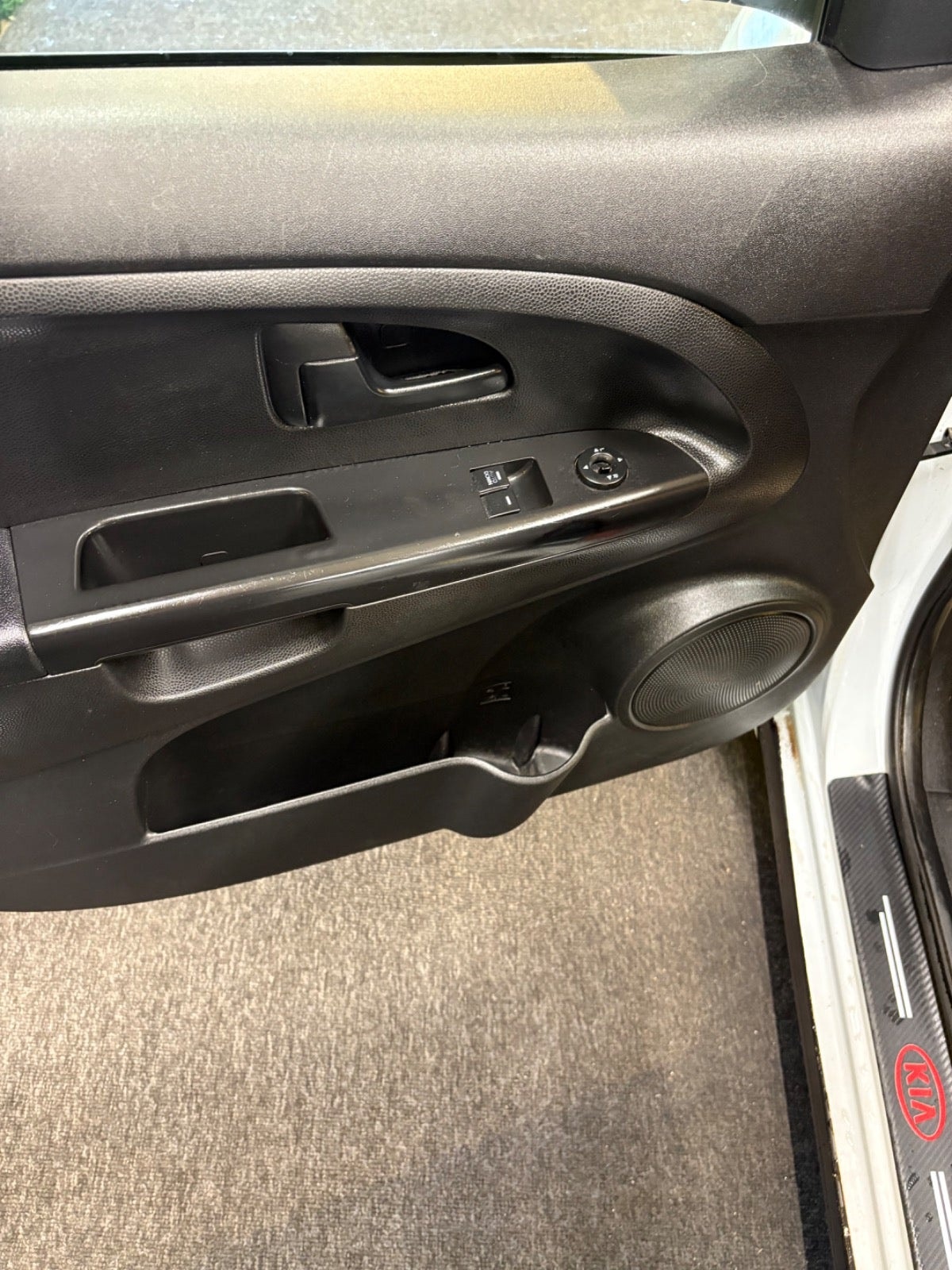 Kia Venga 1.6 CVVT Automatic, 4-trins, 125ps, 2014