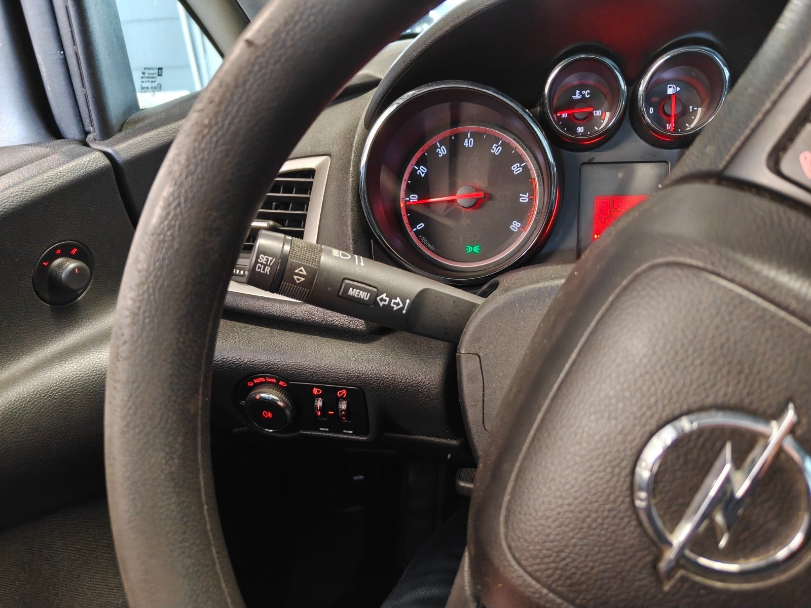 Opel Astra 1.6  Manual, 115hp, 2011