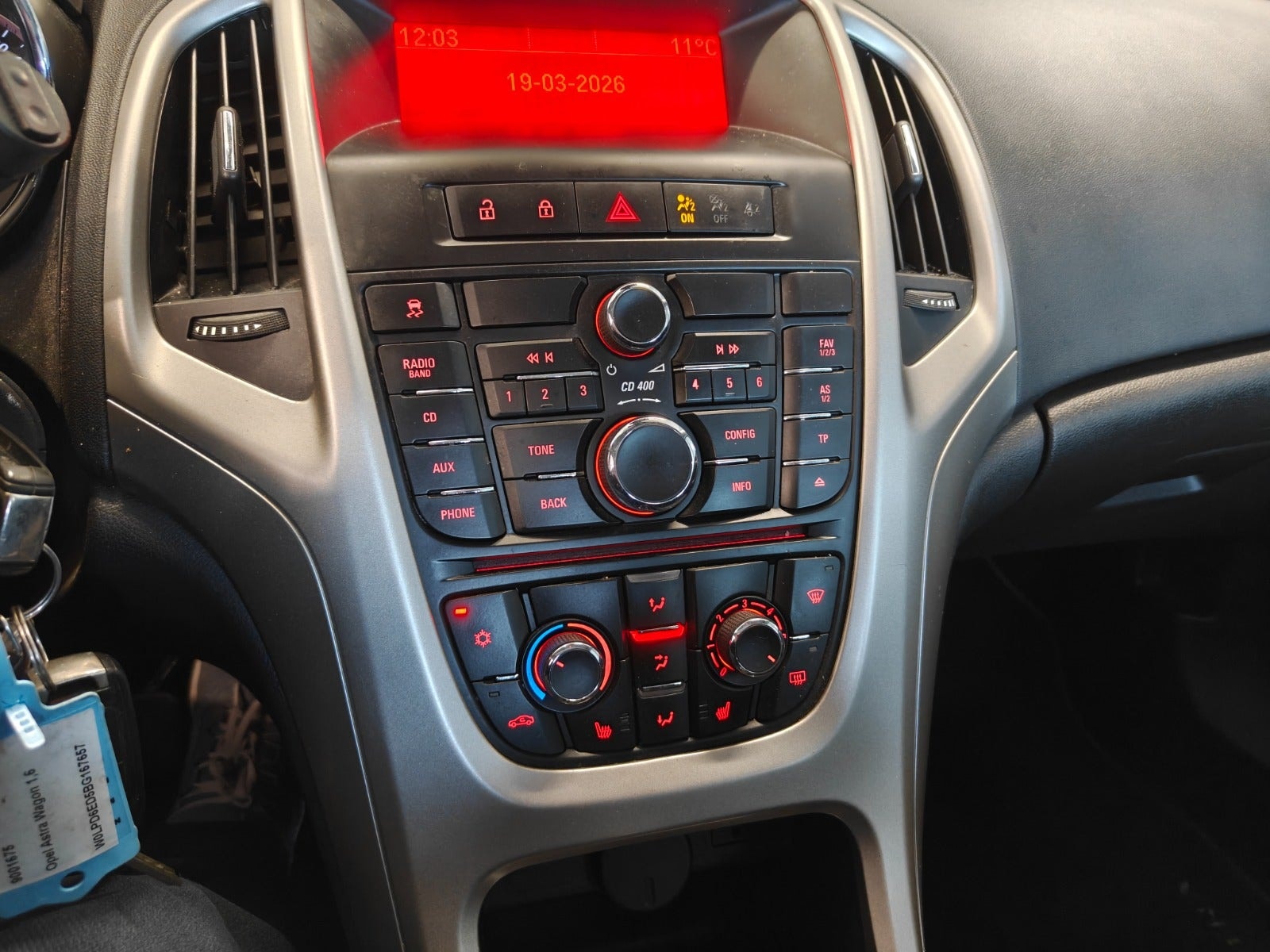 Opel Astra 1.6  Manual, 115hp, 2011