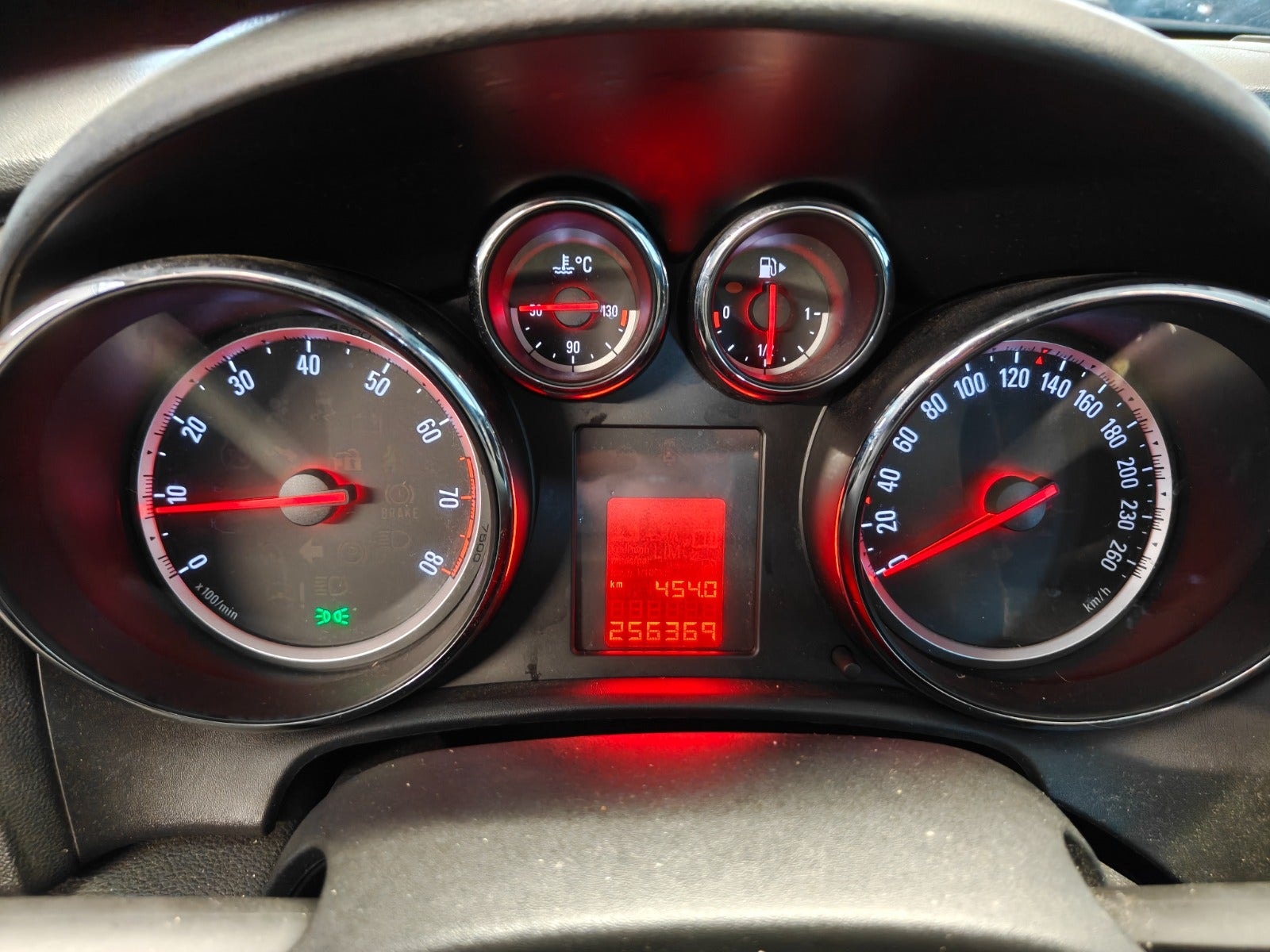 Opel Astra 1.6  Manual, 115hp, 2011
