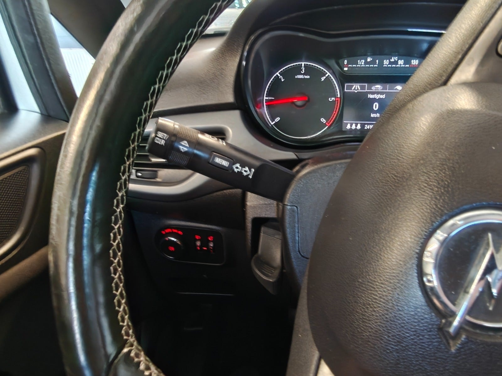 Opel Astra 1.6  Manual, 115hp, 2011