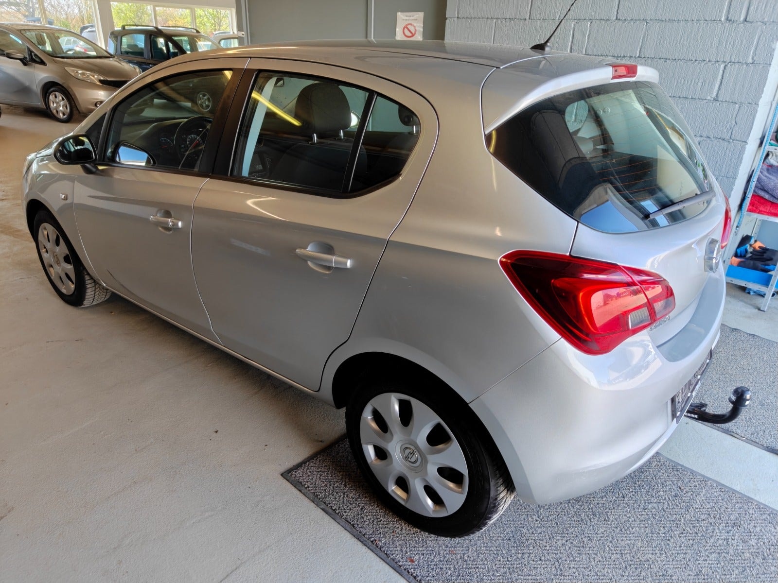 Opel Astra 1.6  Manual, 115hp, 2011