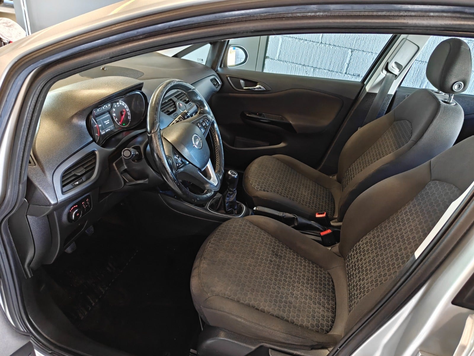 Opel Astra 1.6  Manual, 115hp, 2011