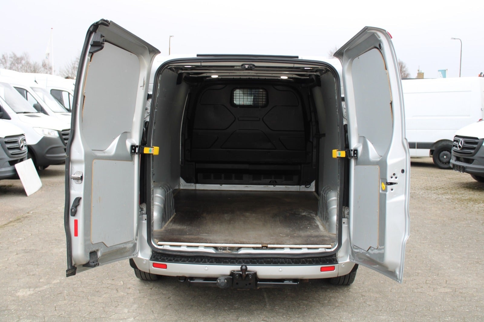 Ford Transit Custom 300 2.0 EcoBlue SelectShift, 6-trins, 170ps, 2021