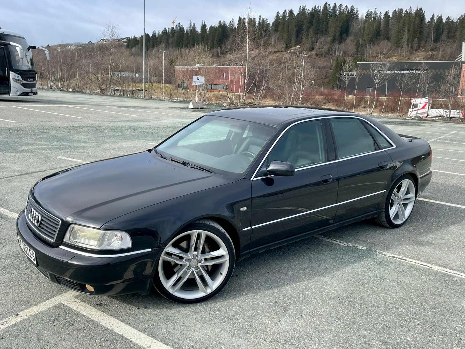 Audi A8 2.5 TDI V6 quattro Automatisk, 180hk, 2003