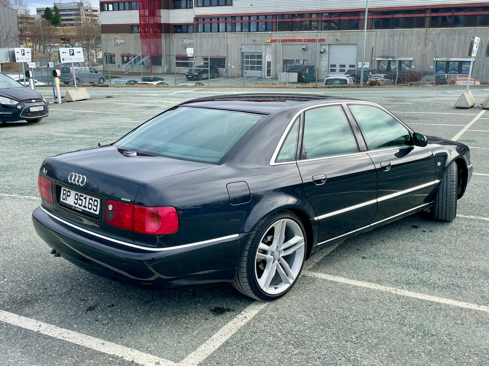 Audi A8 2.5 TDI V6 quattro Automatisk, 180hk, 2003