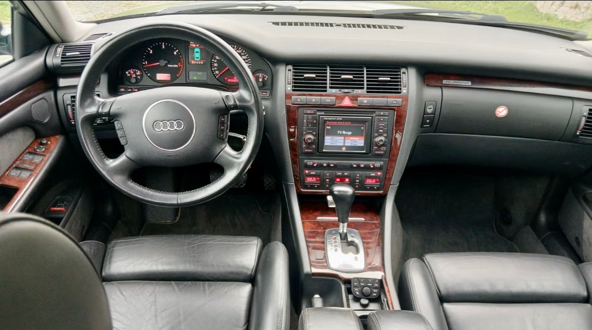 Audi A8 2.5 TDI V6 quattro Automatisk, 180hk, 2003