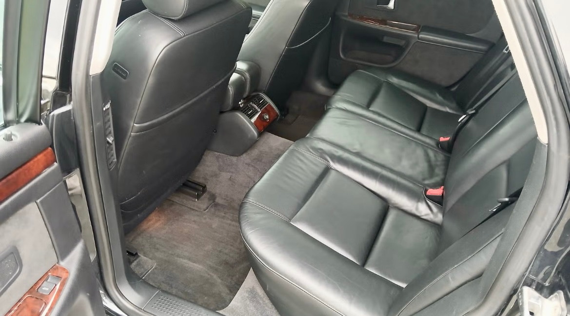Audi A8 2.5 TDI V6 quattro Automatisk, 180hk, 2003