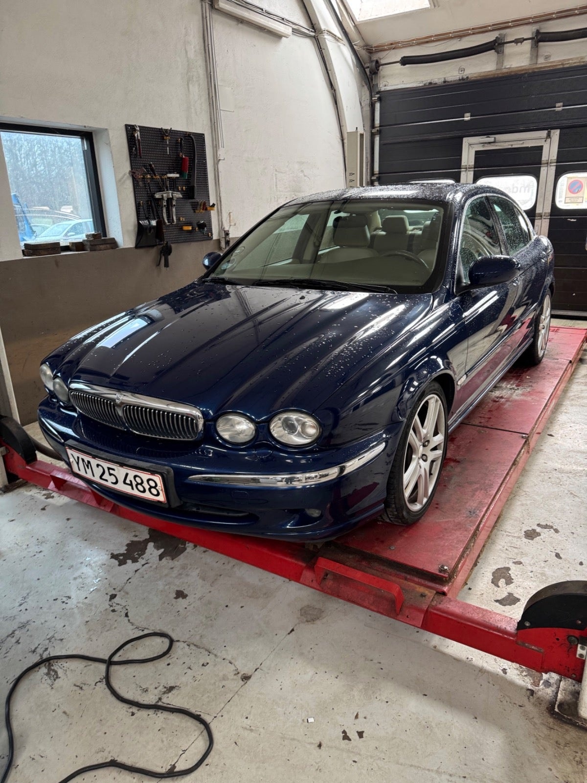 Jaguar X-Type 2.5 V6 4x4 Automatisk, 5-trinn, 196hk, 2004