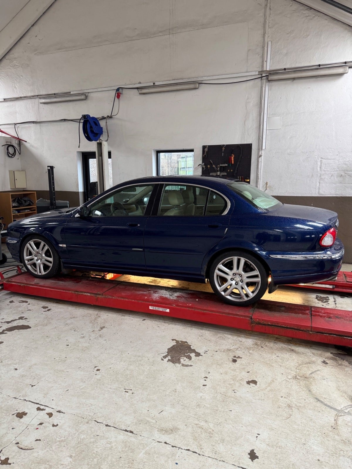 Jaguar X-Type 2.5 V6 4x4 Automatisk, 5-trinn, 196hk, 2004