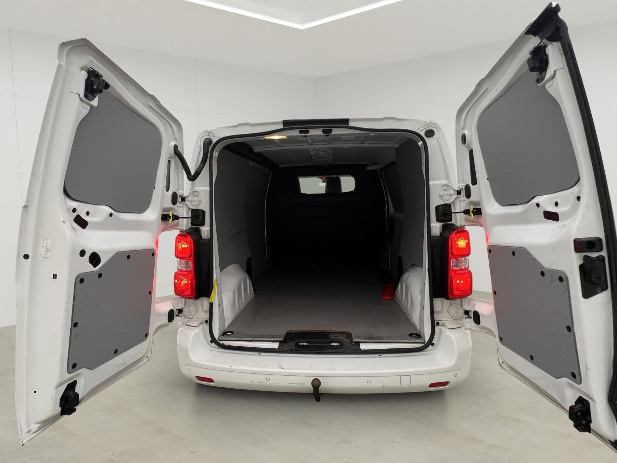 Citroën ë-Jumpy 75, 136hk, 2021