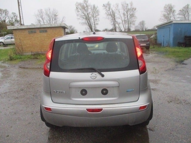 Nissan Note 1.4 Manual, 5-trins, 88ps, 2011