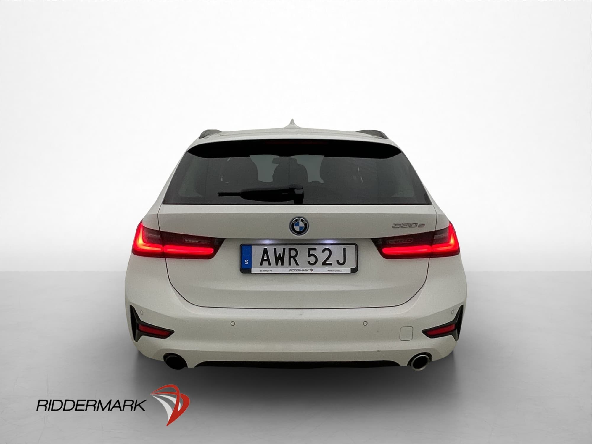 BMW 330e Touring Steptronic, 8-trins, 292ps, 2022