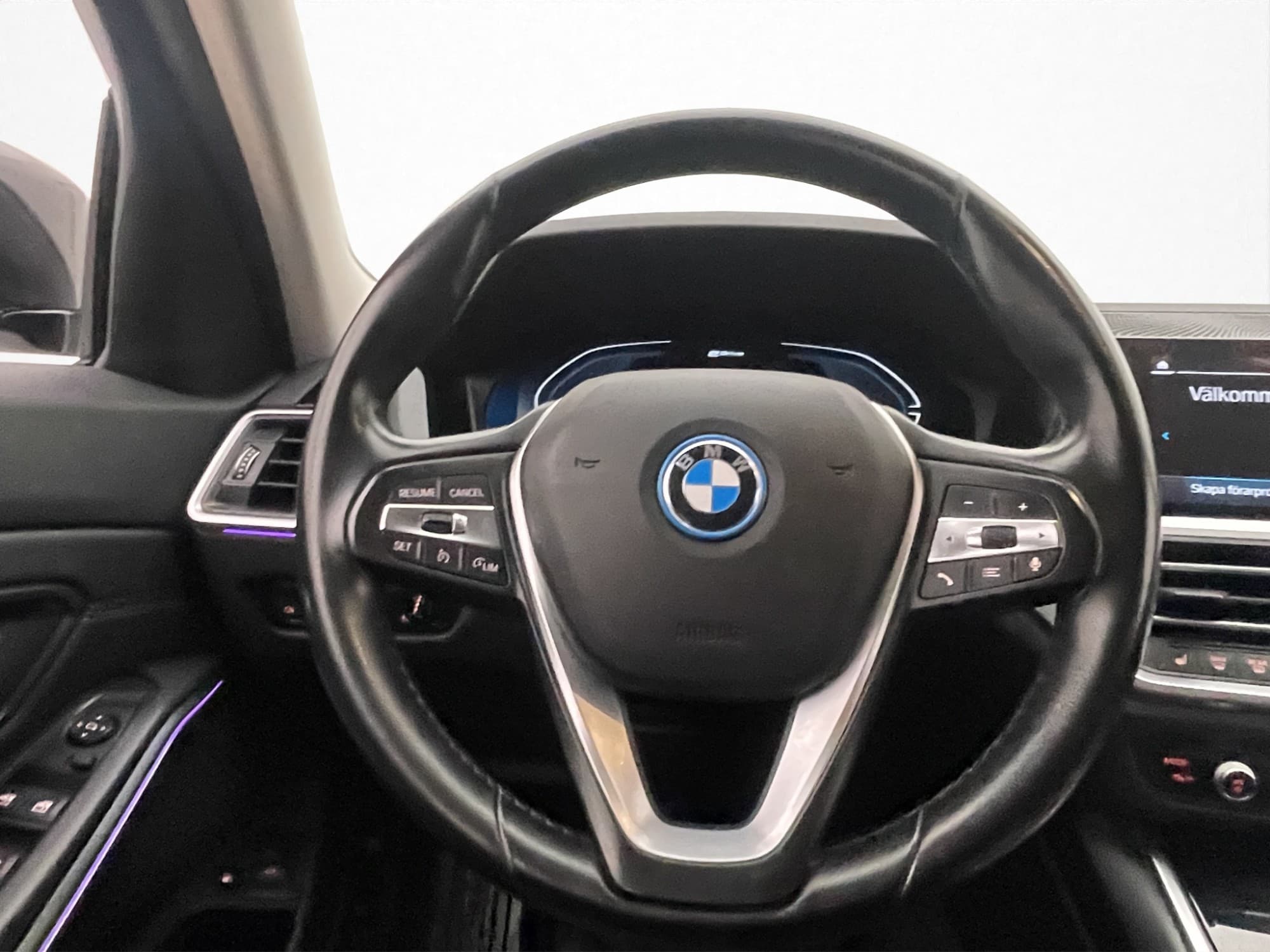 BMW 330e Touring Steptronic, 8-trins, 292ps, 2022