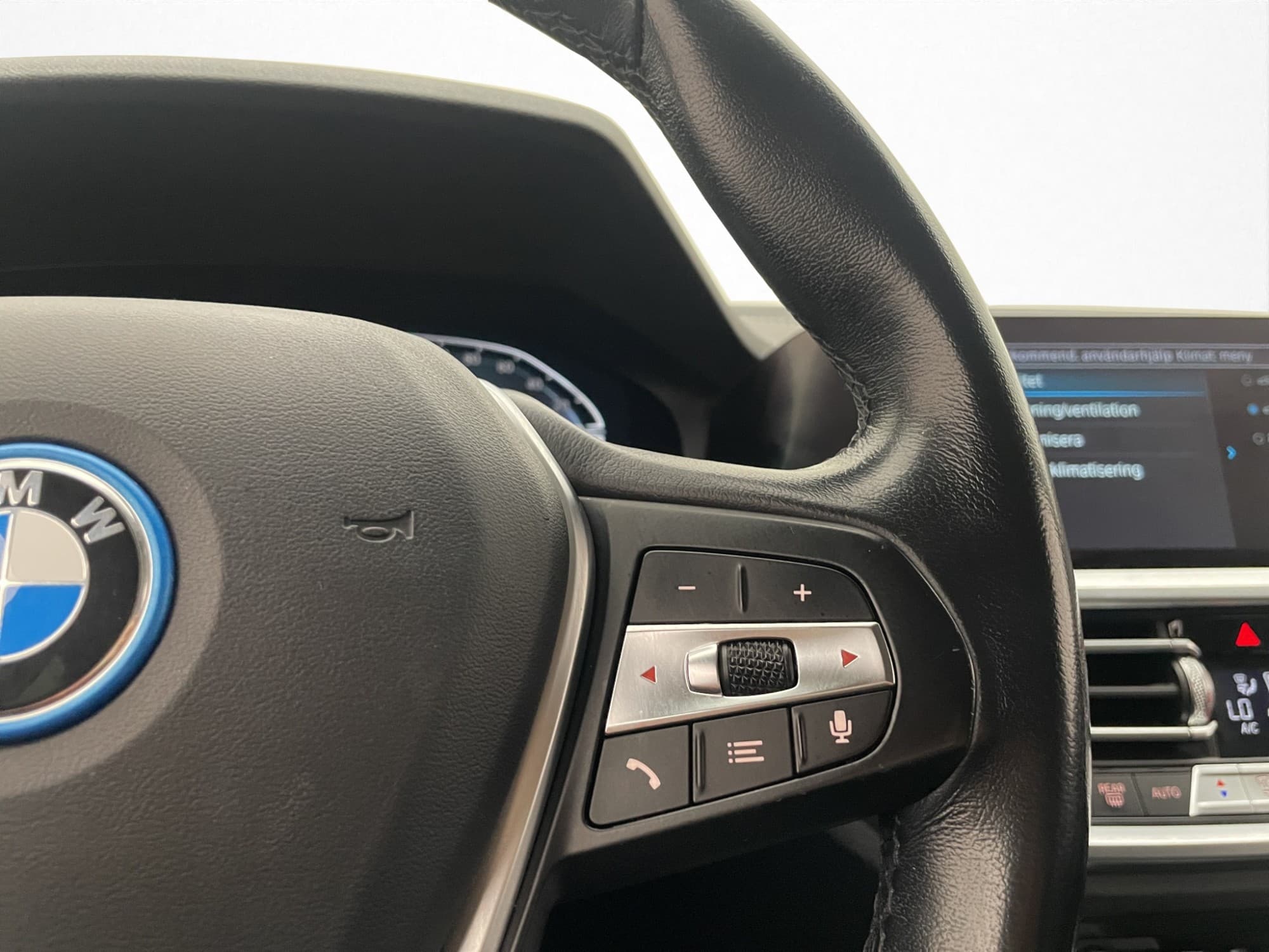 BMW 330e Touring Steptronic, 8-trins, 292ps, 2022