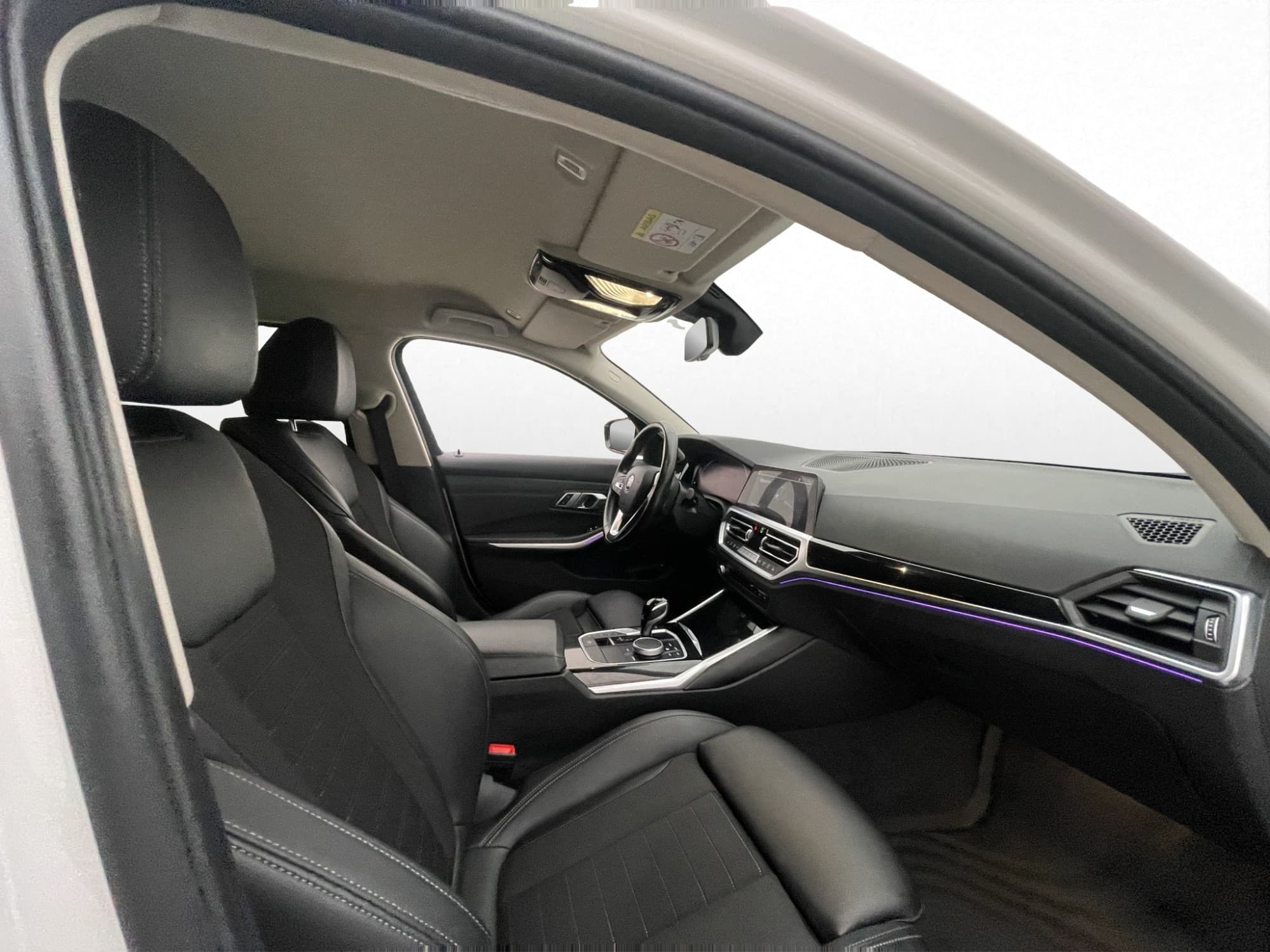 BMW 330e Touring Steptronic, 8-trins, 292ps, 2022