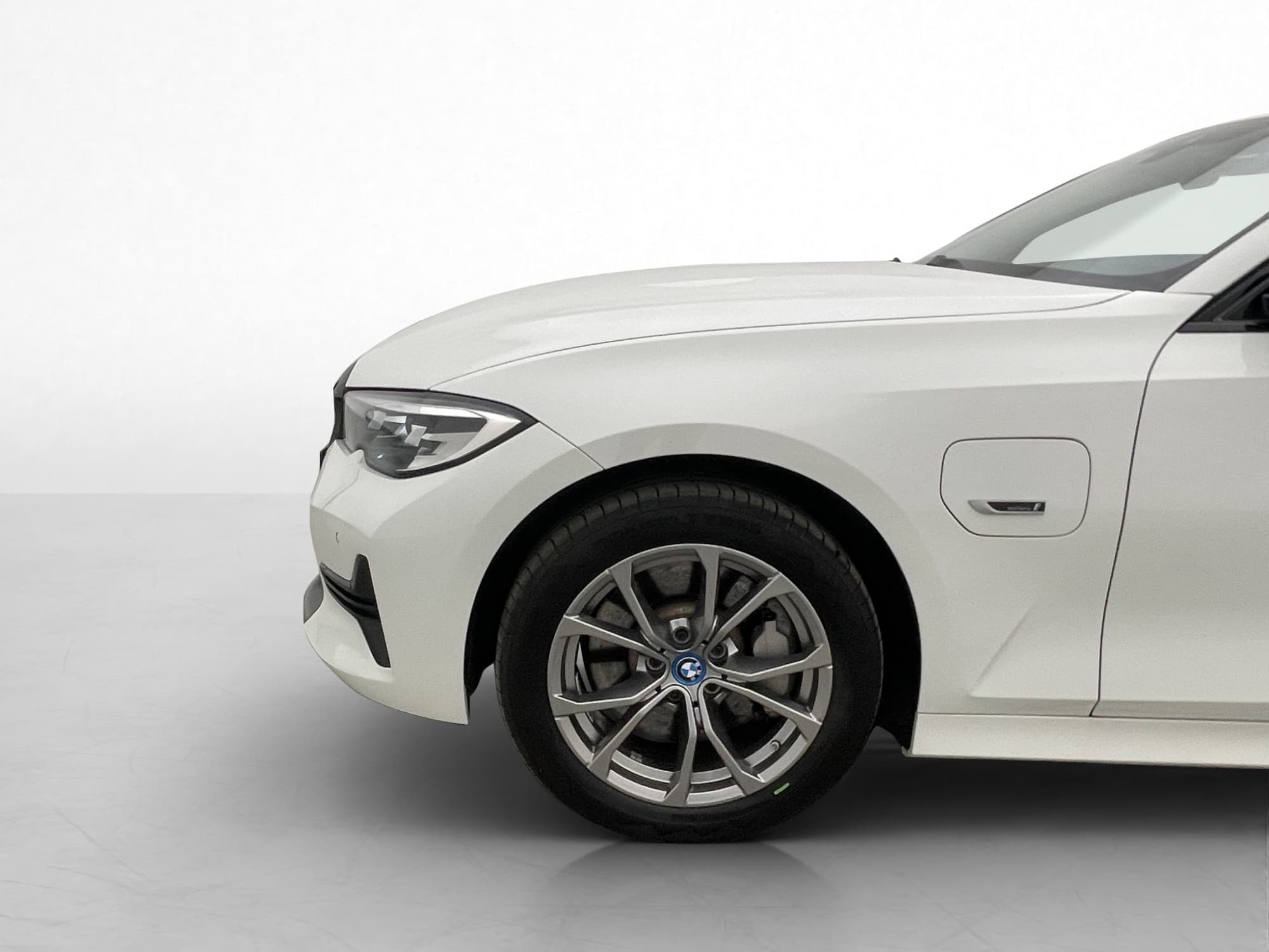 BMW 330e Touring Steptronic, 8-trins, 292ps, 2022