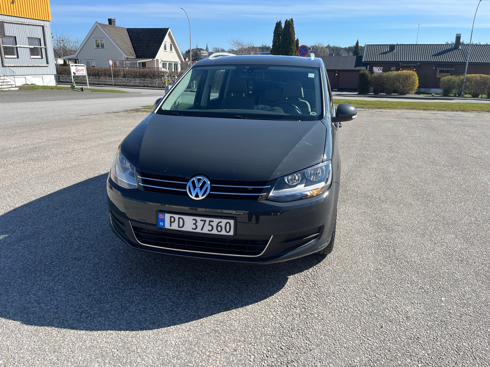 Volkswagen Sharan 7-seater 2.0 TDI DPF BMT DSG Sequential, 140hp, 2011