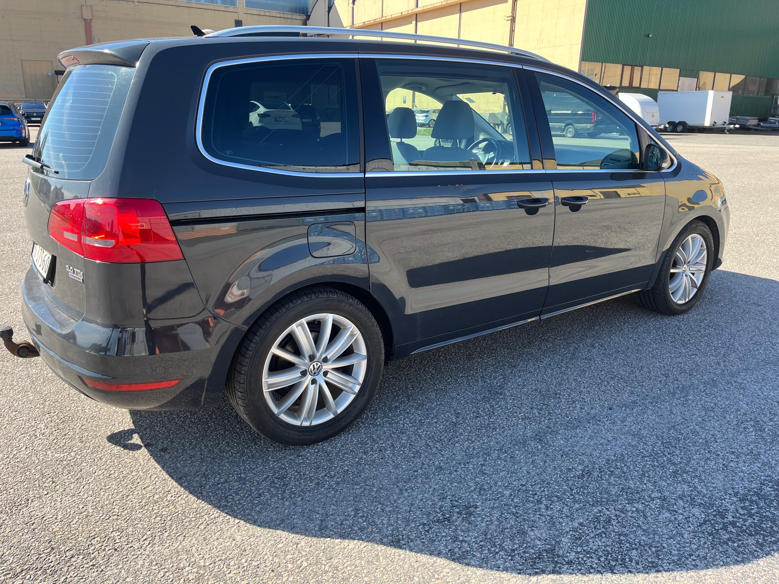 Volkswagen Sharan 7-seater 2.0 TDI DPF BMT DSG Sequential, 140hp, 2011