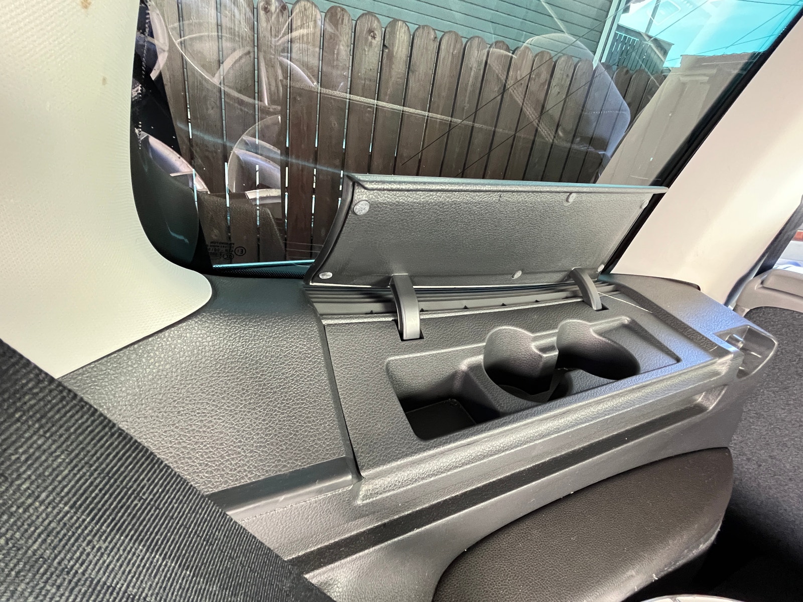 Volkswagen Sharan 7-seater 2.0 TDI DPF BMT DSG Sequential, 140hp, 2011