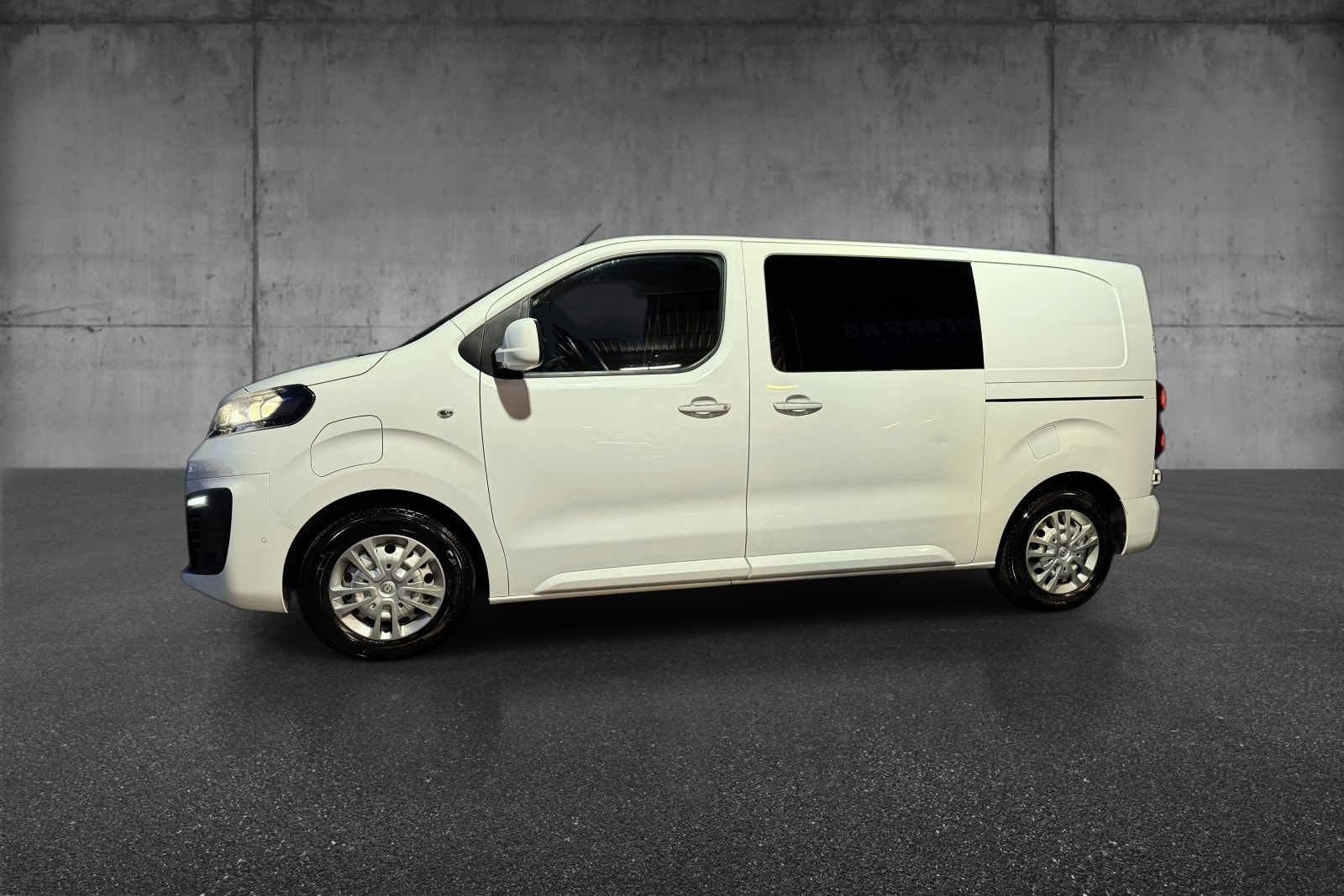 Opel Vivaro-e Panel Van, 136ps, 2021
