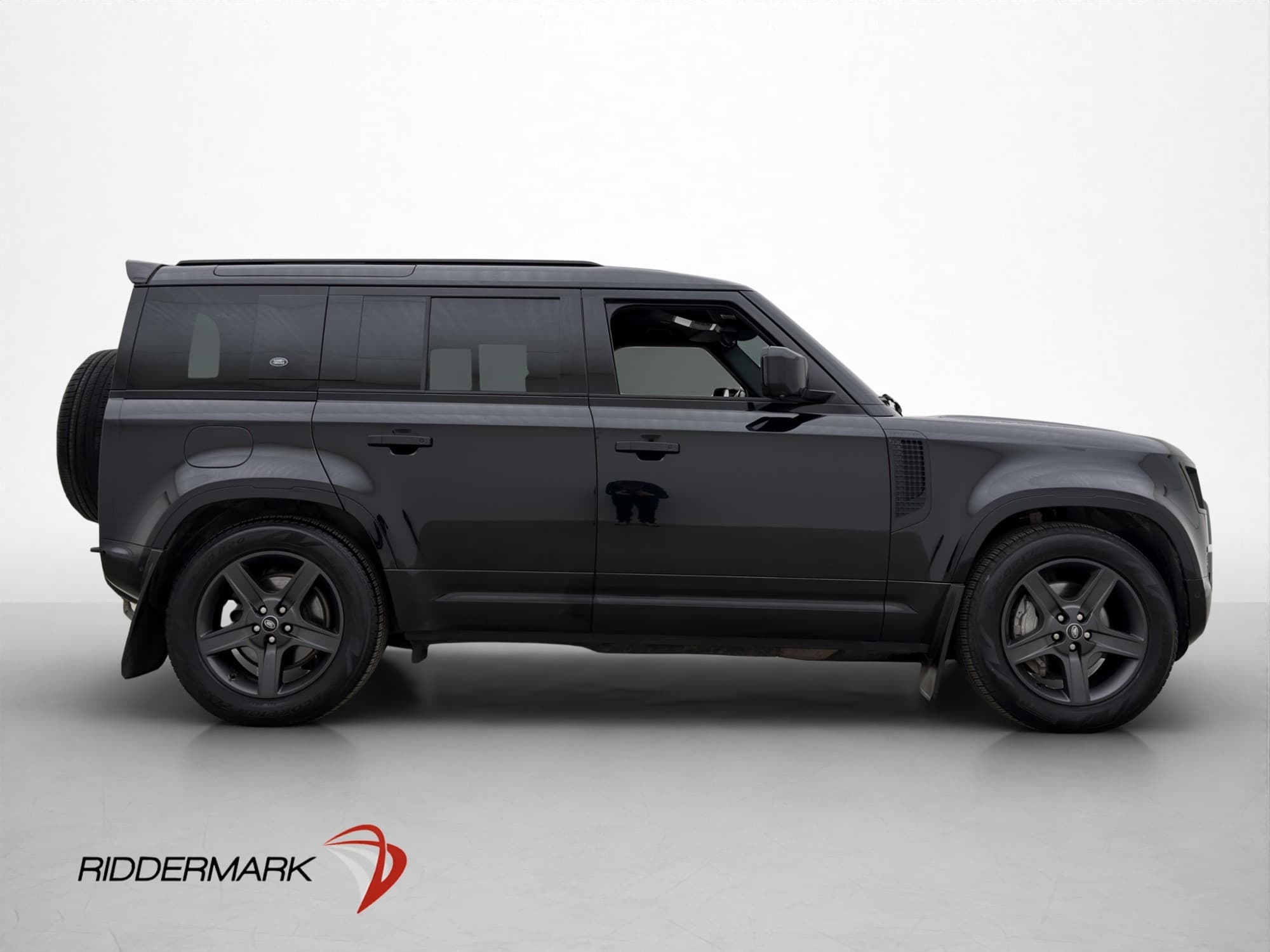 Land Rover Defender P400e PHEV Automatic, 400hp, 2023