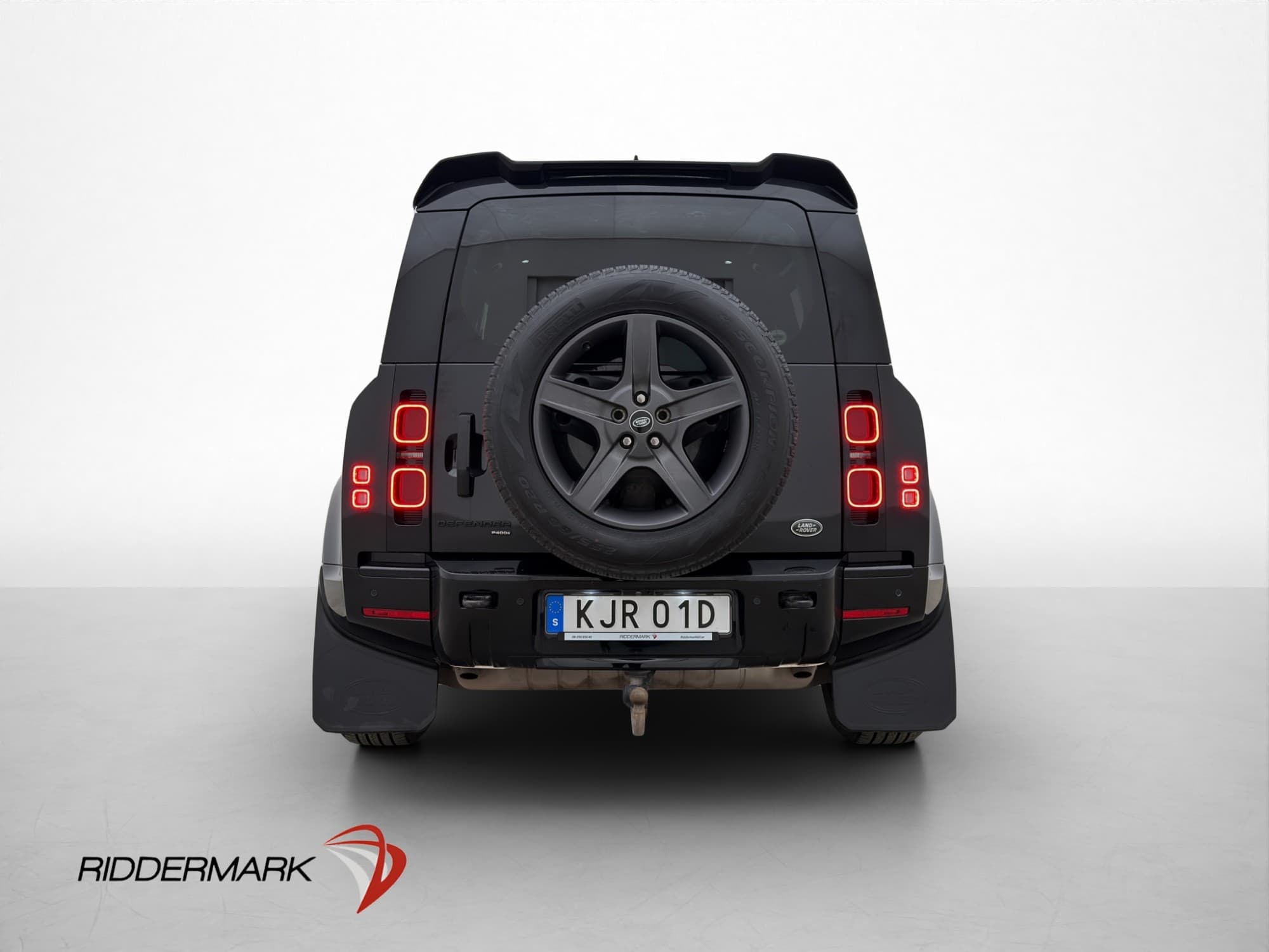 Land Rover Defender P400e PHEV Automatic, 400hp, 2023