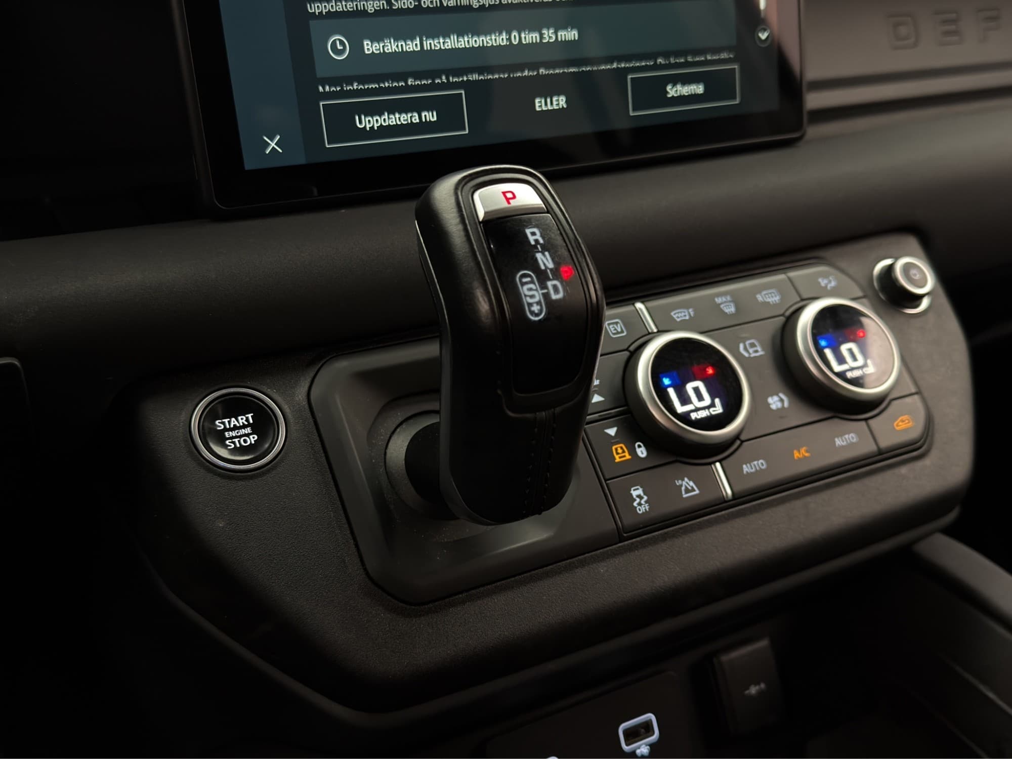 Land Rover Defender P400e PHEV Automatic, 400hp, 2023