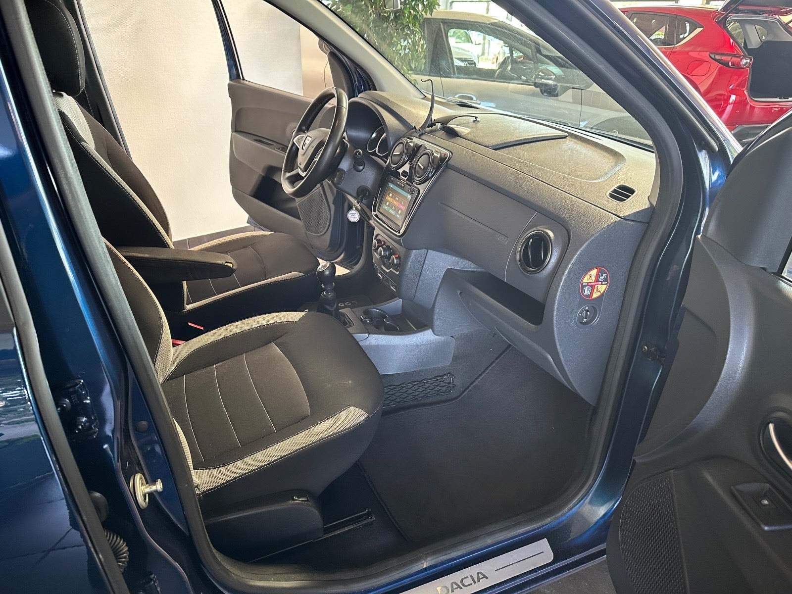 Dacia Lodgy Stepway 1.5 Blue dCi Manuell, 95hk, 2018