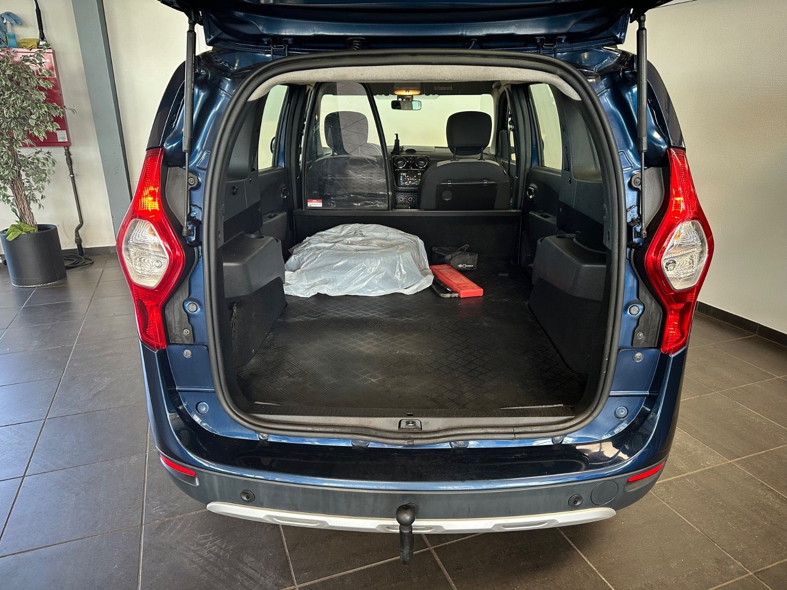 Dacia Lodgy Stepway 1.5 Blue dCi Manuell, 95hk, 2018