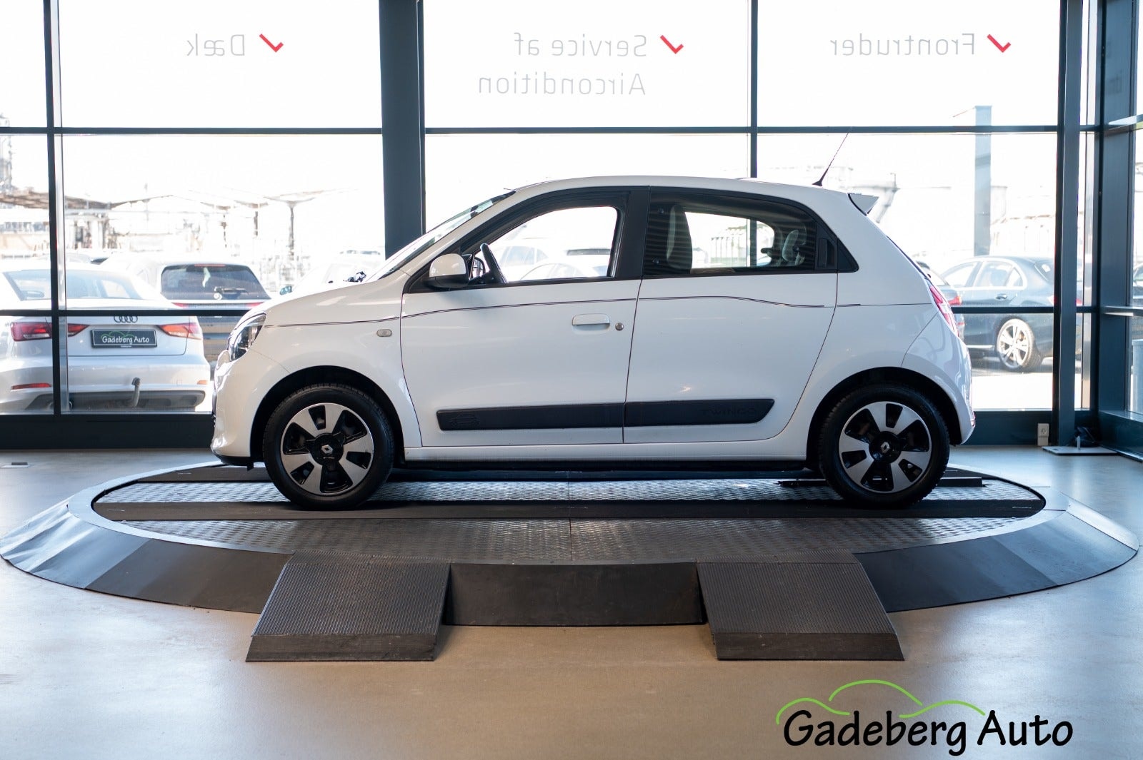Renault Twingo 1.0 SCe EDC, 6-trins, 71ps, 2014