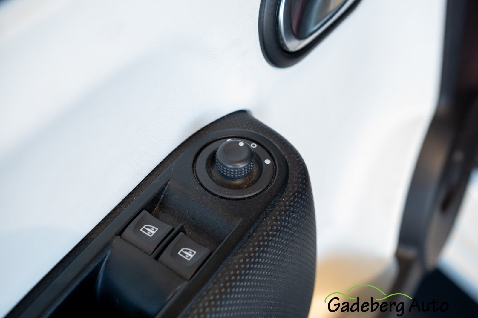 Renault Twingo 1.0 SCe EDC, 6-trins, 71ps, 2014