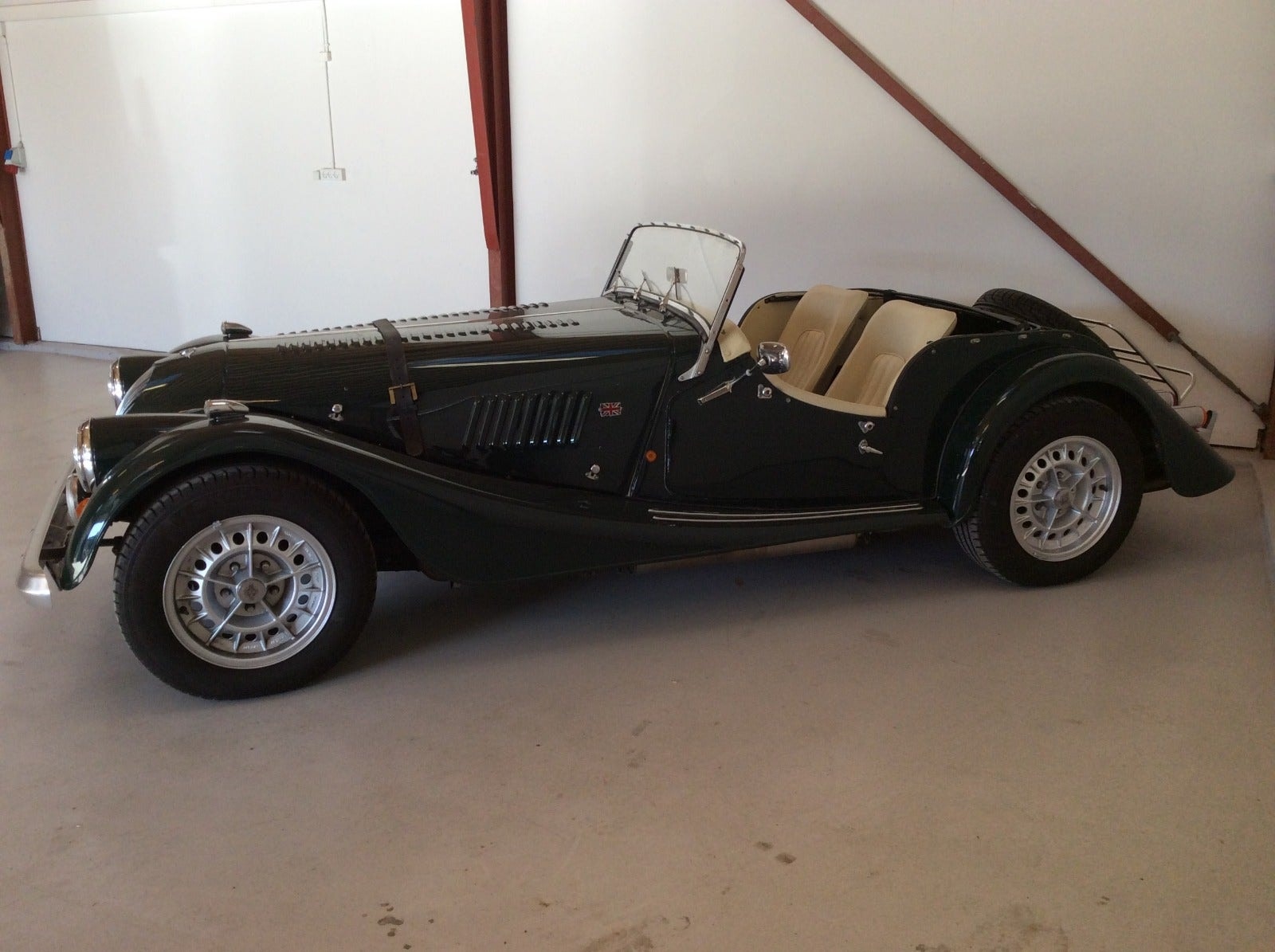 Morgan Plus 8 3.5 V8 Manuell, 4-trinn, 145hk, 1975