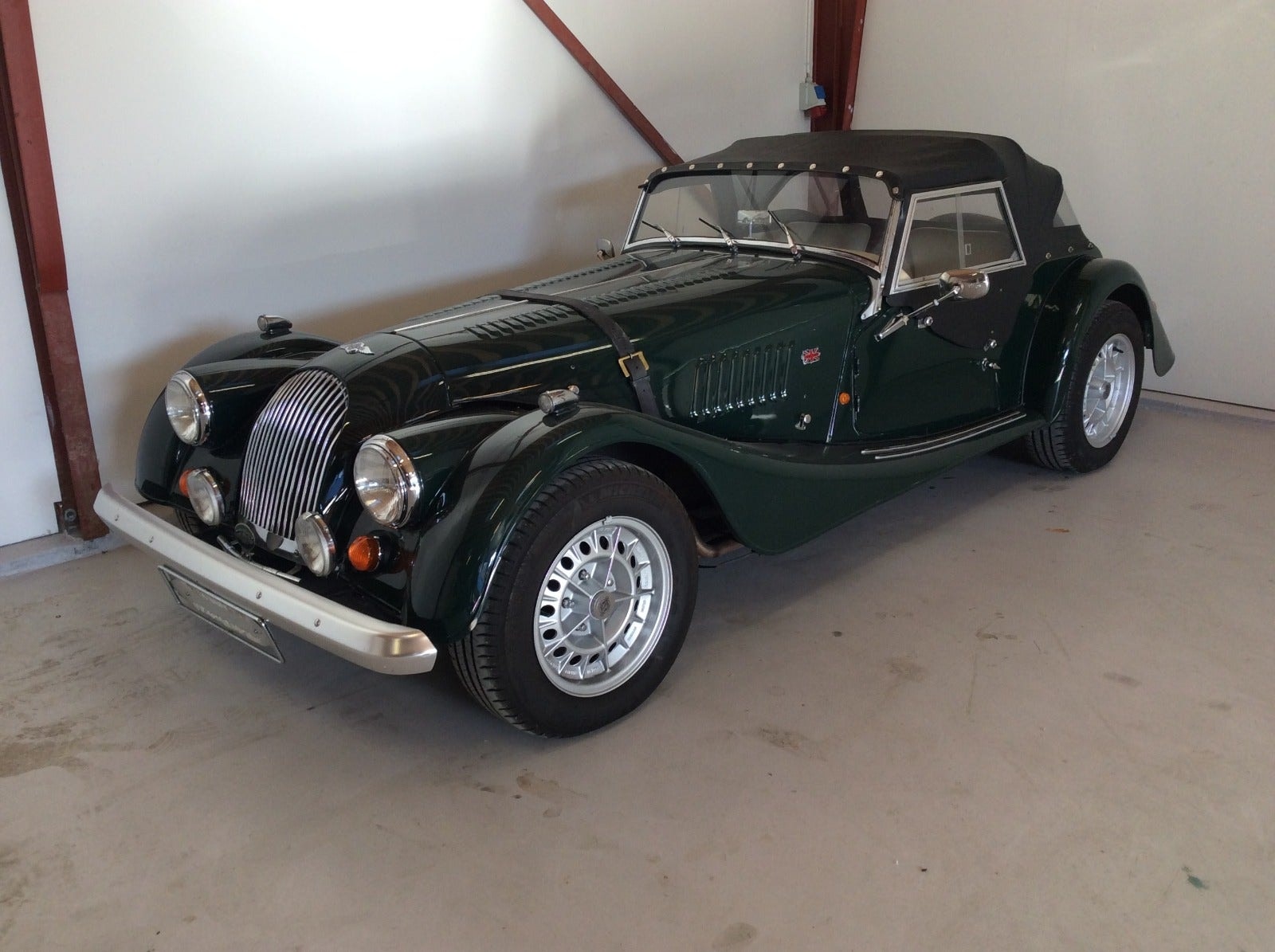Morgan Plus 8 3.5 V8 Manuell, 4-trinn, 145hk, 1975