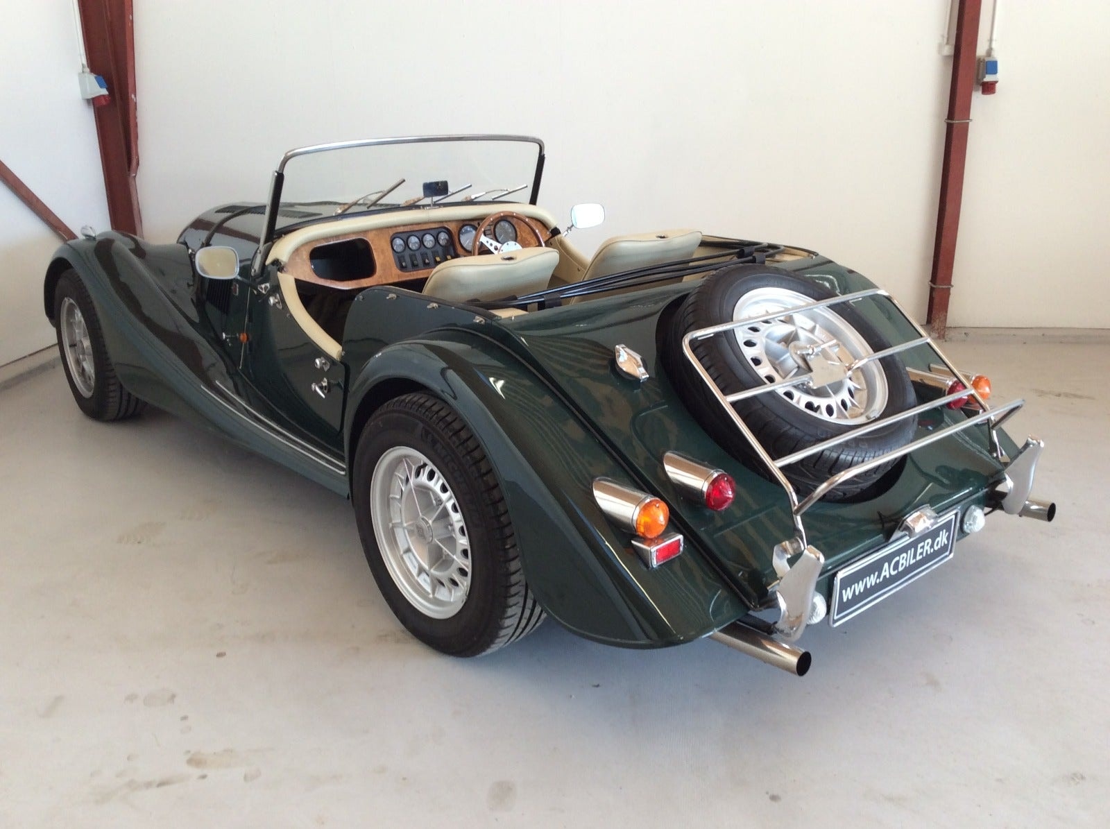 Morgan Plus 8 3.5 V8 Manuell, 4-trinn, 145hk, 1975