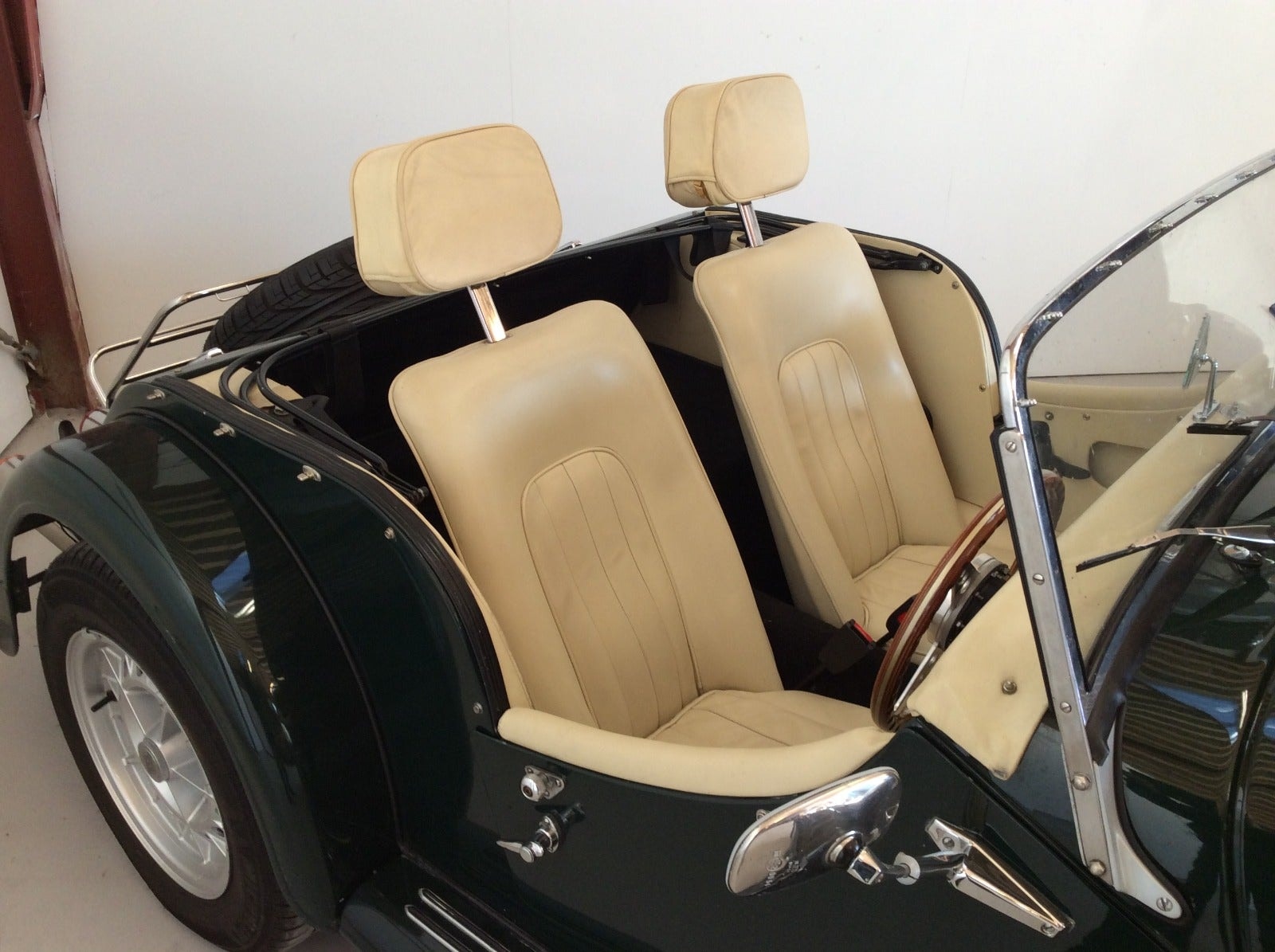 Morgan Plus 8 3.5 V8 Manuell, 4-trinn, 145hk, 1975
