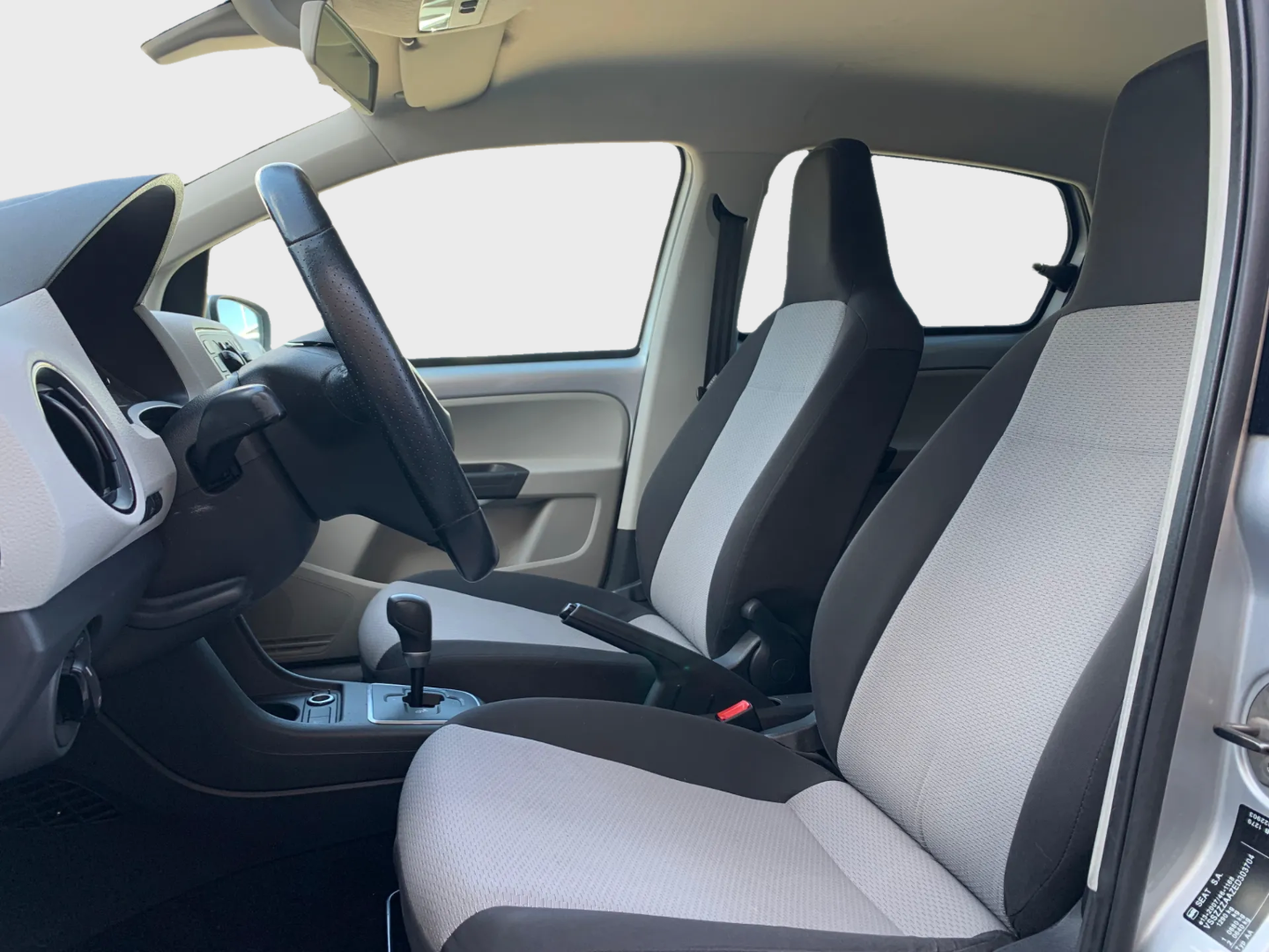 SEAT Mii 5-door 1.0 Automatic, 75hp, 2014