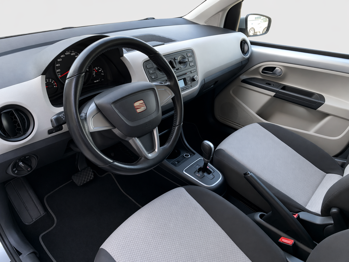 SEAT Mii 5-door 1.0 Automatic, 75hp, 2014