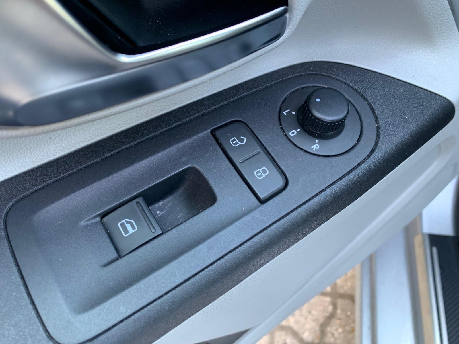 SEAT Mii 5-door 1.0 Automatic, 75hp, 2014