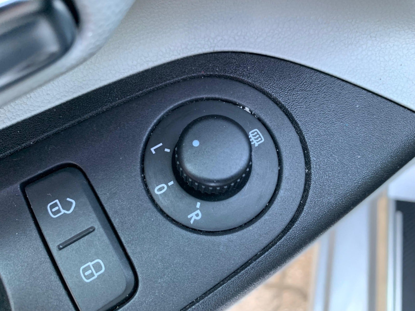 SEAT Mii 5-door 1.0 Automatic, 75hp, 2014