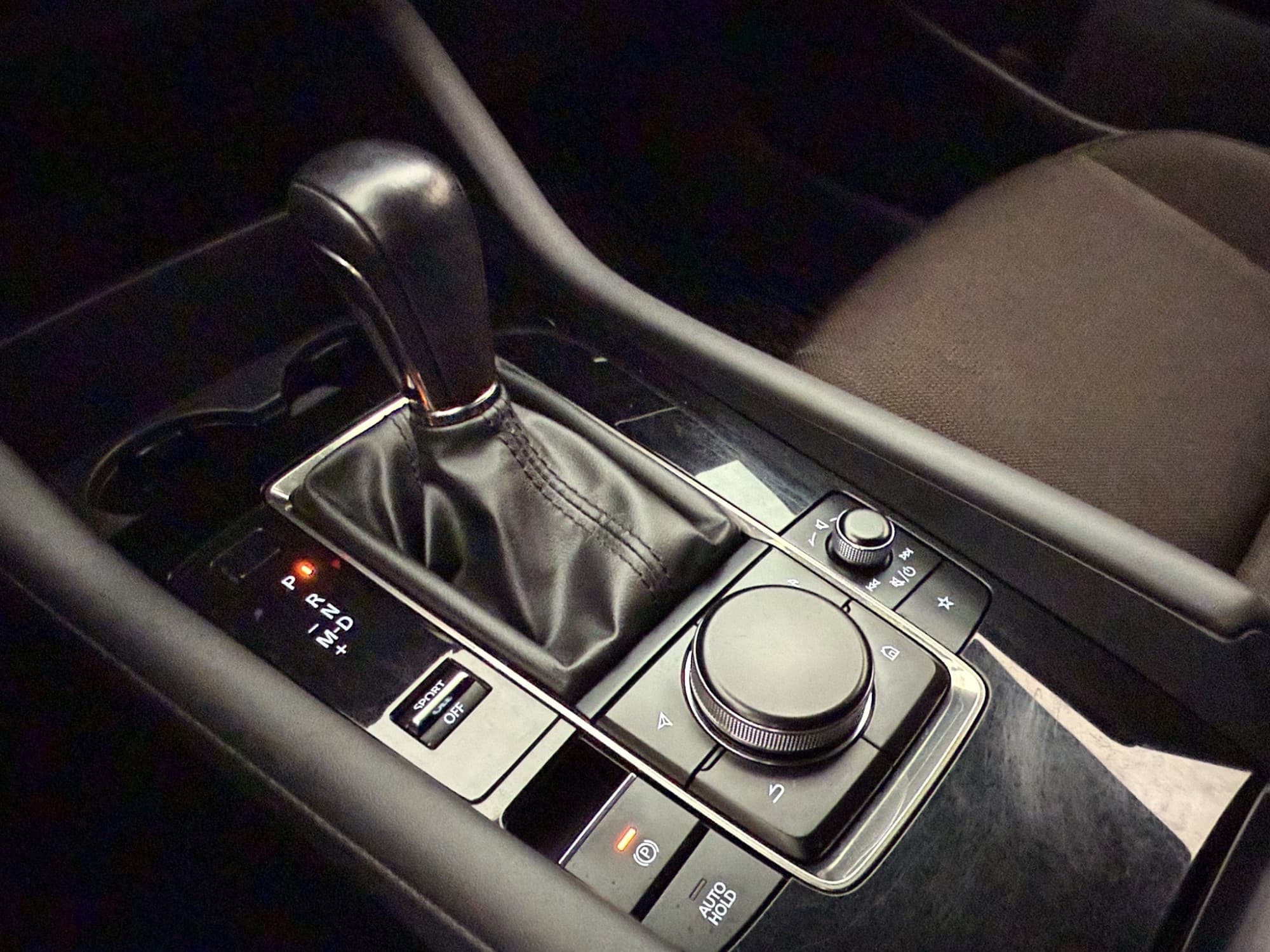 Mazda 3 Hatchback 2.0 SKYACTIV-G M Hybrid Automatic, 6-trins, 122ps, 2019