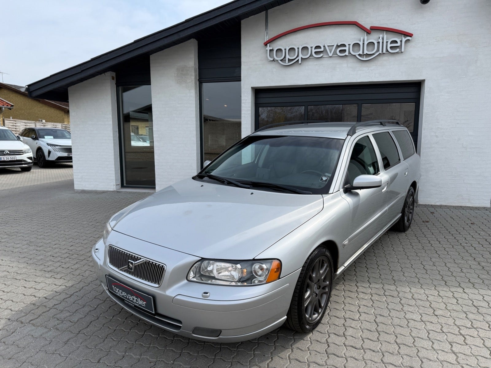Volvo V70 2.5T Automatic, 210hp, 2005