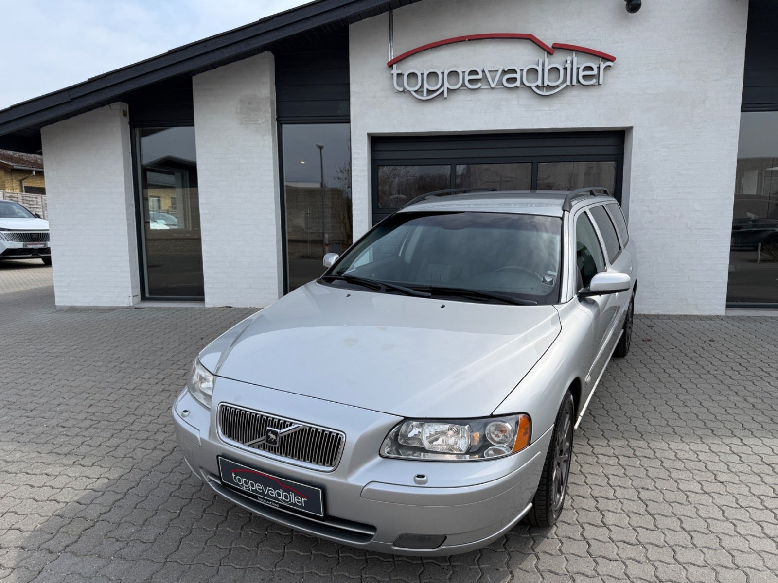 Volvo V70 2.5T Automatic, 210hp, 2005